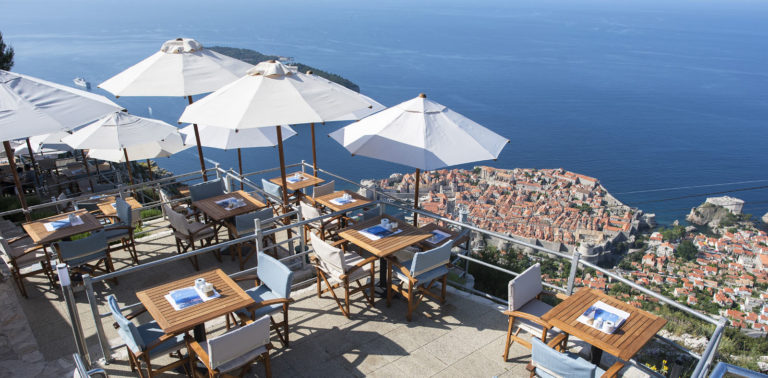 Restaurant Panorma in Dubrovnik op de berg