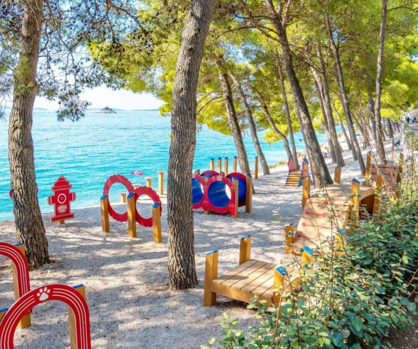 de speeltuin van camping amadria park trogir